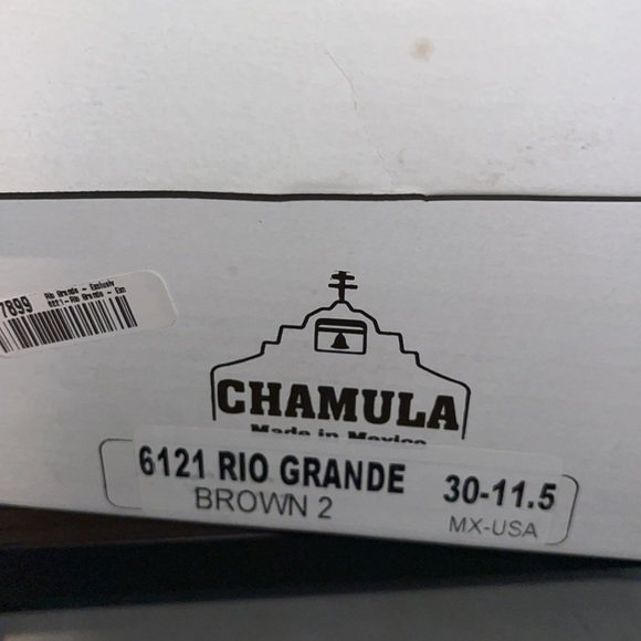 So Comfy:  FITS LIKE A 12! - Picture 4 of 4